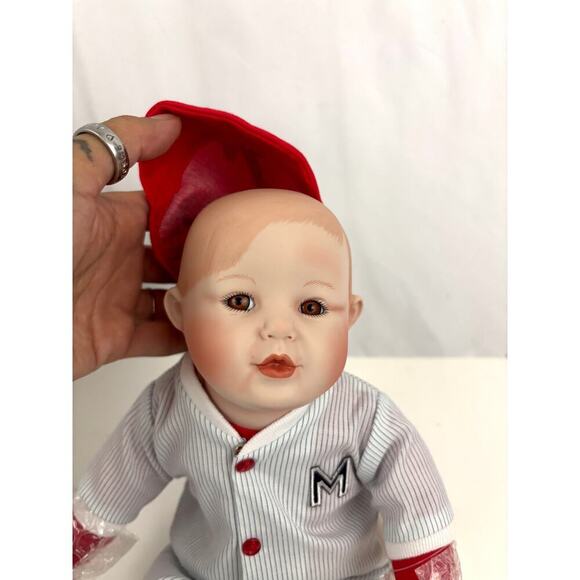 VTG Porcelain Doll Michael By Yolanda Bello Knowles 1990's Boxed COA - Picture 3 of 15